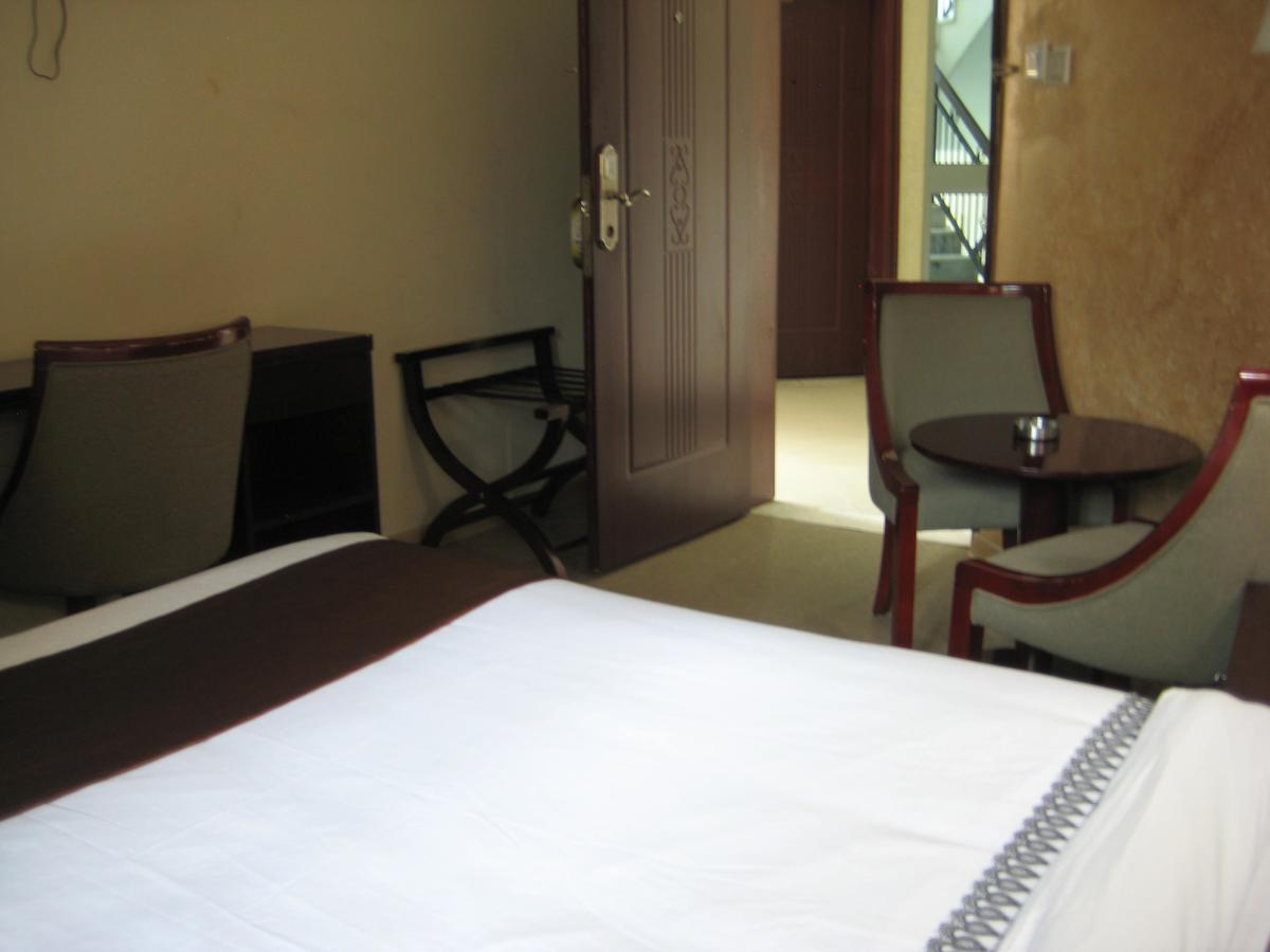 Manrashiwa Hotel Addis Ababa Exterior foto